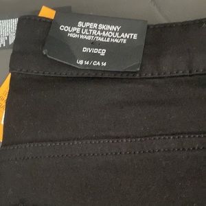 Super skinny black jeans